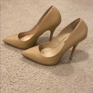 Steve Madden Nude Heels Sz 7